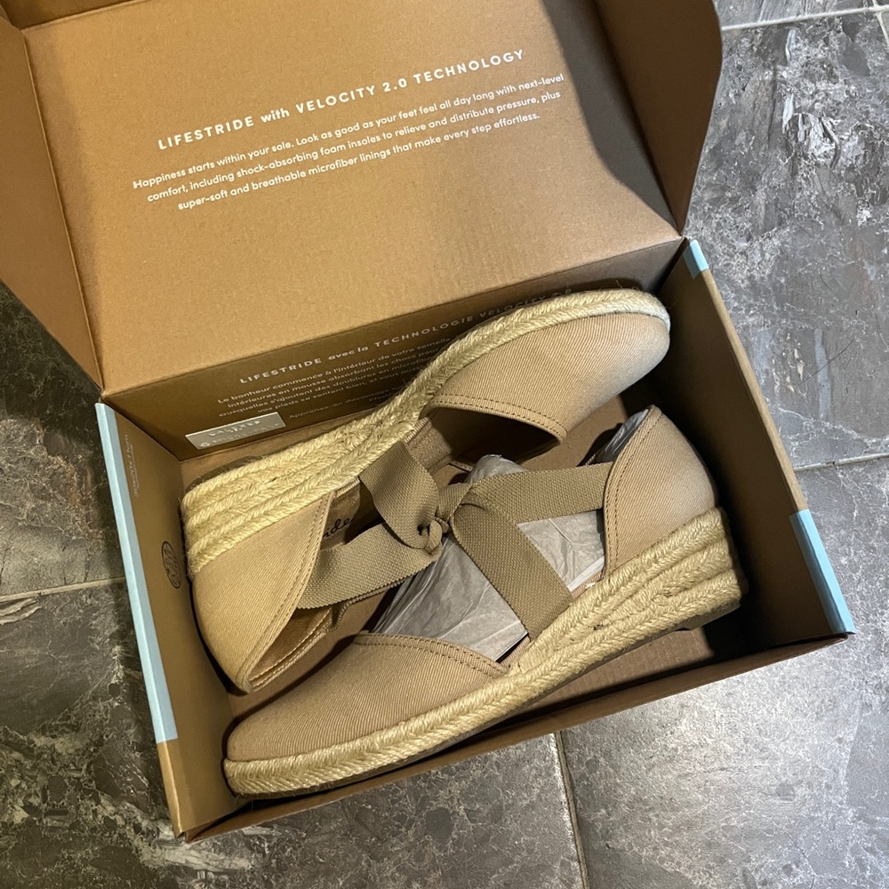 Life Stride Women's Tan Espadrille Wedges